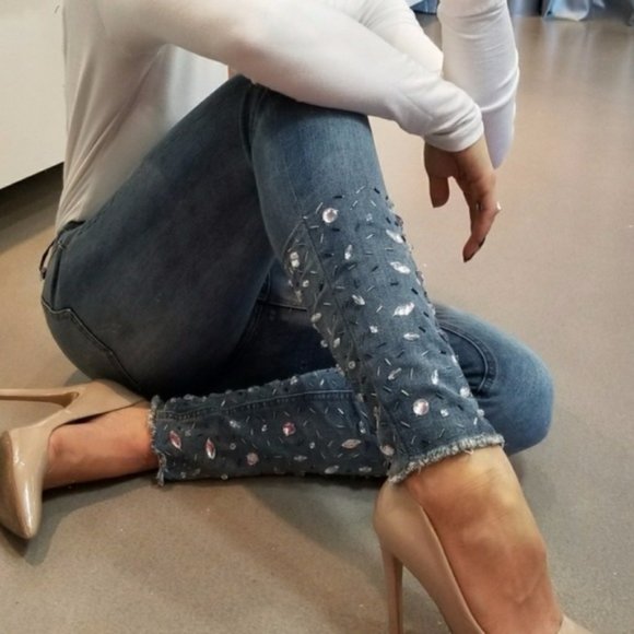Rhinestone Beaded Ankle Trim Indigo Rein Denim Cropped Jeans Raw Hem women’s 26 - Picture 1 of 7